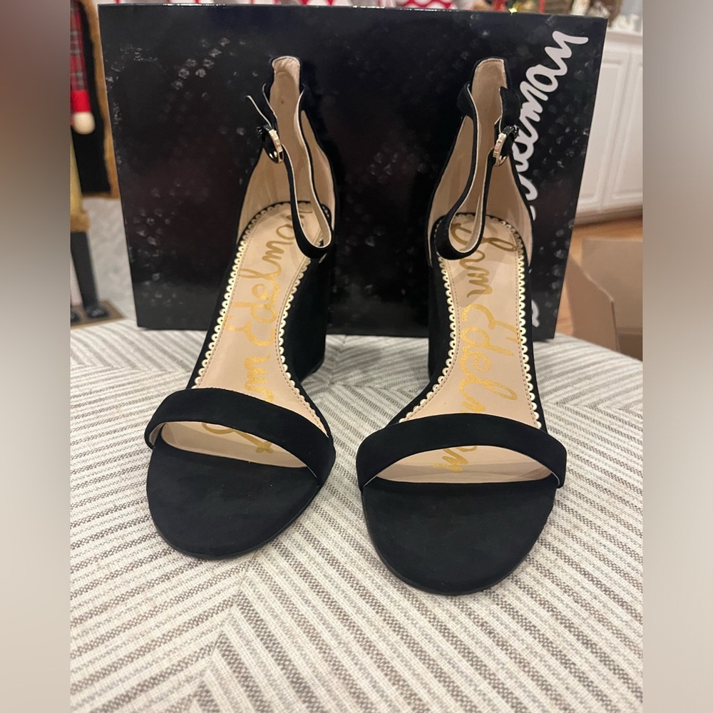 Sam Edelman Neesa, Black Suede Size 7 1/2 Women’s Wedge Sandal. New in Box.